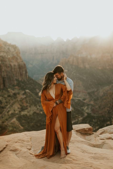 Golden Hour Zion Anniversary Shoot. Red rock Canyon backdrop couples photoshoot in Utah Desert.    Utah photographer// anniversary photoshoot // tatted couple // couple with tattoos// couples photographer // utah desert sessions // golden hour photos // couples outfit inspiration Boho Anniversary Photoshoot, Canyon Couple Photoshoot, Grand Canyon Picture Ideas Couples, Grand Canyon Engagement Photos, Red Rock Canyon Las Vegas Photoshoot, Sedona Couples Photoshoot, Couples Desert Photoshoot, Zion Photoshoot, Couple Anniversary Photoshoot Ideas