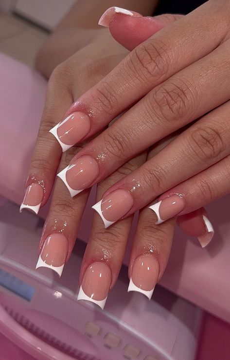 Simple Square French Tip Nails, Medium Tapered Square Nail Ideas, Nail Inspiration French Tip Square, Short Classic Acrylic Nails, Short French Acrylics, French Tip Designs Short, No French Tip Nails, Short Duck French Tip Nails, Short French Tip With Design