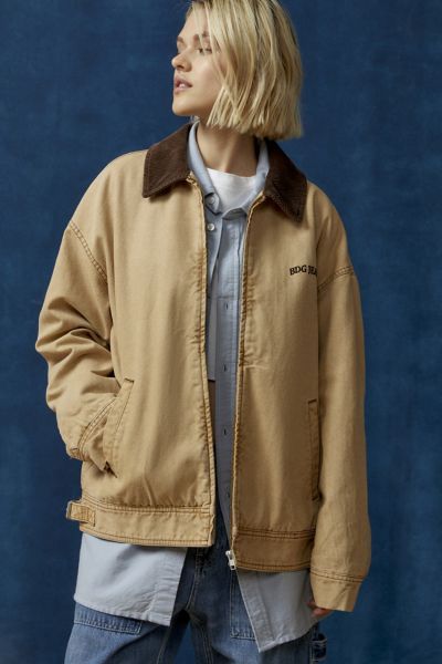 Canvas BDG jacket inspired by men's workwear. Cut in an easy oversized fit with a zip closure at the front and buckle detailing at the hem. Topped with a contrasting corduroy collar. Only a Urban Outfitters. Features BDG chore jacket Corduroy collar Zip closure Side pockets UO exclusive Content + Care 100% Cotton Machine wash Imported Size + Fit Model in Tan is 5’8" and wearing size Small | BDG Dex Canvas Workwear Jacket in Tan, Women's at Urban Outfitters Bdg Jacket, Jacket Corduroy, Worker Jacket, Mens Workwear, Workwear Jacket, Chore Jacket, Streetwear Outfit, What To Wear, Work Wear