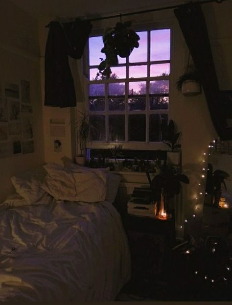 Room Aesthetic Ideas Dark, Dark Small Bedroom Aesthetic, Dark Aesthetic Bedroom Ideas Minimalist, Aesthetic Rooms Dark, Gloomy Room Aesthetic, Cozy Aesthetic Bedroom Dark, Extremely Small Bedroom Ideas Cozy, Bedroom Ideas For Small Rooms Dark, Dark Cozy Bedroom Aesthetic