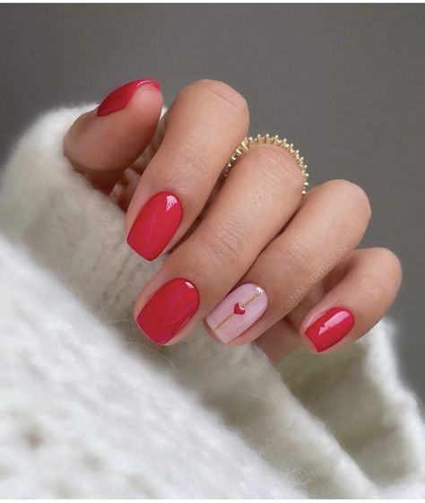 Pink Red Nails, Kutek Disney, Milky Nails, Nagel Tips, Short Square Nails, Smink Inspiration, Simple Gel Nails, Makijaż Smokey Eye, Short Nail Designs