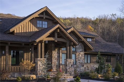 Ranch Cabin House Plans, Luxury Mountain Homes Exterior, Rustic Modern Home Exterior, Western House Exterior, Rock House Exterior, Mountain Homes Exterior, Mountain Ranch House Plans, Mountain House Exterior, Rustic House Exterior