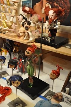 Coraline Hair, Clay Mation, Stop Motion Movies, Clay Animation, Artist Workspace, Laika Studios, Coraline Movie, Coraline Aesthetic, Animation Stop Motion