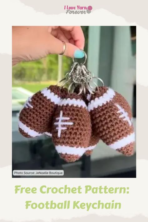 Free Crochet Pattern: Football Keychain Easy Crochet Keychain, Free Crochet Keychain, Crochet Keychain Patterns, Crochet Soccer, Football Keychain, Crochet Football, Keychain Patterns, Diy Glow, Keychain Pattern