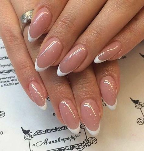 French Nails Round Shape, French Nails Round, Nails Round Shape, Nails Round, Almond Nails French, Neutral Nail Designs, White Tip, Oval Nails, Neutral Nails