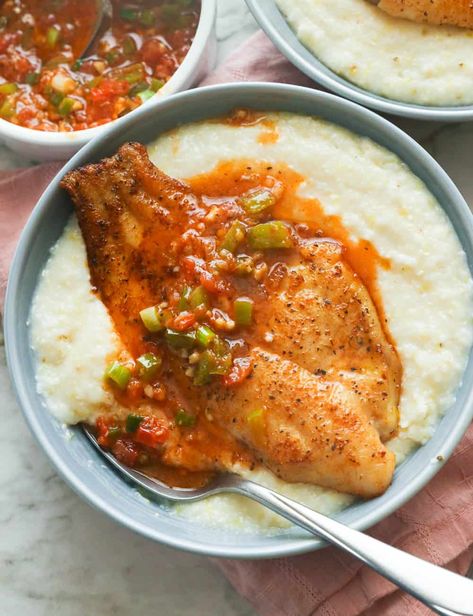 Fish and Grits (Plus Video) Catfish And Grits Soul Food, Cajun Grits, Fish Seasoning Recipe, Fish And Grits, Fried Catfish Recipes, Fish Seasoning, Pan Fried Fish, Catfish Recipes, Cheesy Grits