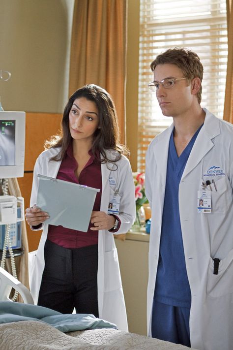 Necar Azadegan & Justin Hartley in Emily Owens, MD (pilot episode) Emily Owens Md, Necar Zadegan, Emily O'brien, Emily Prentiss And Jj, Emily Procter Csi, Hold Back The River, Emily Wickersham Ncis, Mark Sloan, Justin Hartley