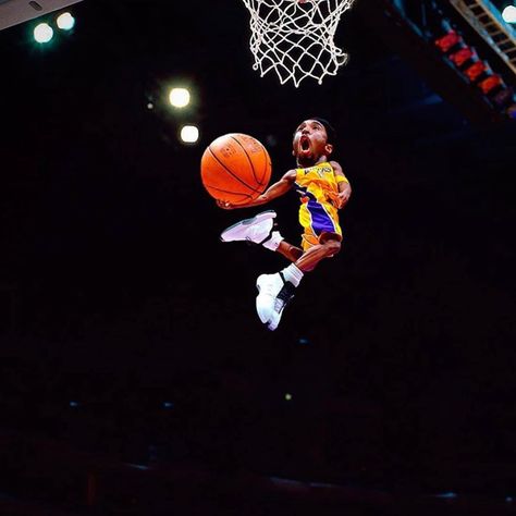 Funny Basketball Pictures, Nba Funny, Iphone Wallpaper For Guys, Kobe Bryant Pictures, I Love Basketball, Cool Nike Wallpapers, Nba Pictures, Basketball Photography, Basketball Funny