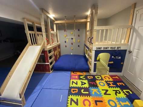 Diy Basement Jungle Gym, Indoor Playset Diy, Indoor Jungle Gym Diy Basement, Basement Play Structure, Basement Playground Diy, Diy Kids Indoor Jungle Gym, Bedroom Jungle Gym, Basement Toddler Play Area, Basement Play Gym