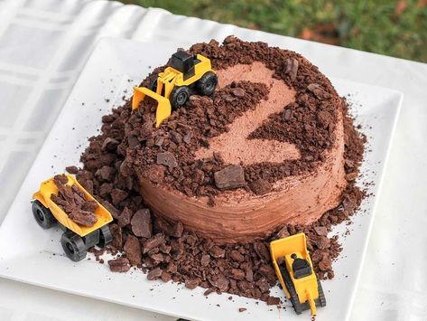 Digger Birthday Cake, Tractor Birthday Cakes, Digger Cake, Digger Birthday, Toddler Boy Birthday, Tractor Cake, Construction Cake, Fest Mad, Truck Cakes