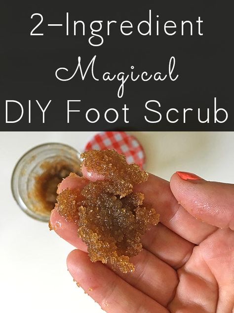 If you're feeling a little bit sandals-shy this year, treat your feet with this magical 2-ingredient foot scrub. You'll see results in as little as a week! Foot Scrub Recipe, Homemade Foot Scrub, Natural Remedies For Migraines, Sugar Scrub Recipe, Dry Skin Remedies, Foot Scrub, Beauty Diy, 2 Ingredient, Homemade Remedies