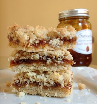 Marmalade Crumble Bars Homemade Fig Newtons, Berry Oatmeal, Citrus Recipes, Crumble Bars, Pie Bar, Pastry Desserts, Baking Blog, Bars Recipe, Brownie Bar