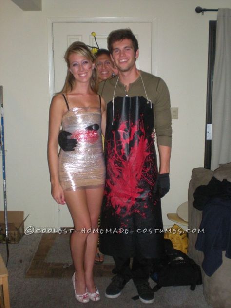 Dexter Dexter Costume, Dexter Halloween, Easy Diy Couples Costumes, Funny Couple Costumes, Costume College, Diy Couples Costumes, Costumes College, Best Couples Costumes, Couple Costume