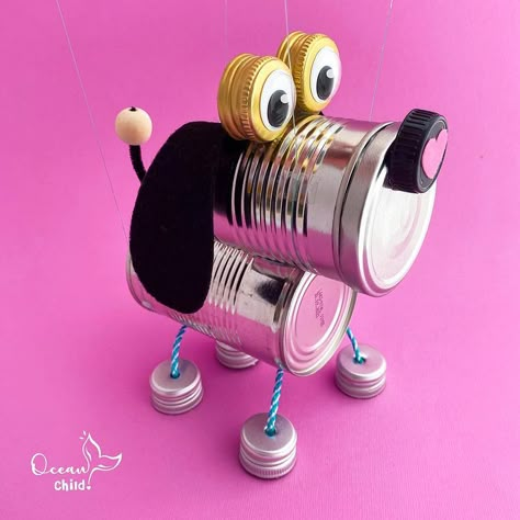 Can Robots Diy, Tin Robots Diy, Diy Robot From Recycled Material, Can Crafts Tin Diy, Recycled Robot Project, Tin Can Animals, Recycle Robot, Can Robot, Robot Crafts