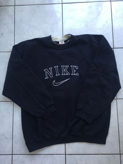 Navy Crewneck Outfit Men, Navy Blue Nike Sweatshirt, Vintage Nike Sweatshirt Navy, Nike 1990 Hoodie, Navy Nike Hoodie, Hoodie Nike Vintage, Navy Blue Nike Hoodie, Nike 1990 Vintage Sweater, Old Nike Sweatshirt