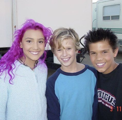 Taylor Dooley, Lava Girl, 2000s Tv Shows, Peyton Clark, Henry Danger Jace Norman, Shark Boy, Sharkboy And Lavagirl, Old Disney Channel, Ninjago Cole