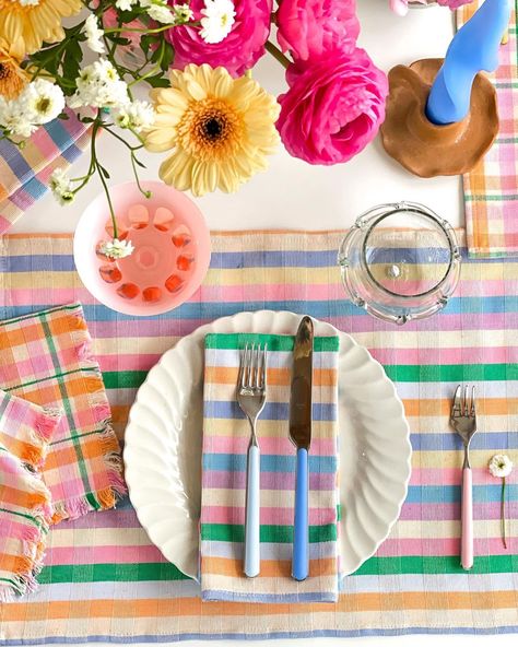 Archive New York (@archivenewyork) • Instagram photos and videos Colored Glass Table Setting, Funky Table Decor, Rainbow Table Decor, Striped Placemats, Colorful Tablescapes, Easter Brunch Table, Pink Kelly, Colorful Table Setting, Spring Table Decor