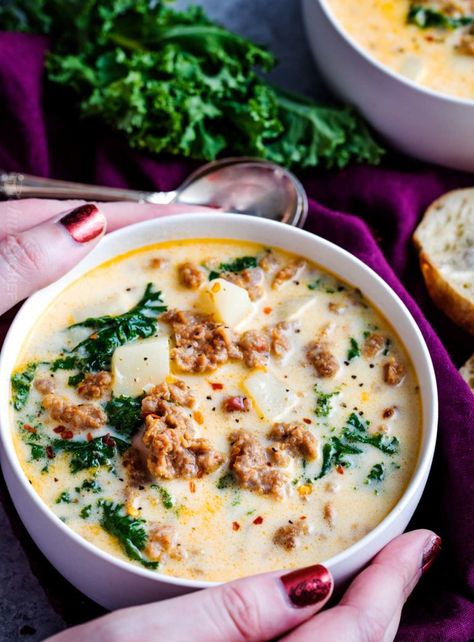 Copycat Zuppa, Copycat Zuppa Toscana, Chicken Vegetable Stew, Greek Spinach Pie, Chunky Chef, Zuppa Toscana Soup, Toscana Soup, Chicken Gnocchi Soup, Ground Italian Sausage