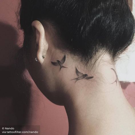 Three swallow tattoos behind the left ear and back of the neck. Swallow Neck Tattoo, Tattoo Plume, Swallow Tattoo Design, Full Neck Tattoos, Bird Tattoo Back, Little Bird Tattoos, Bird Tattoos For Women, Small Neck Tattoos, Side Neck Tattoo