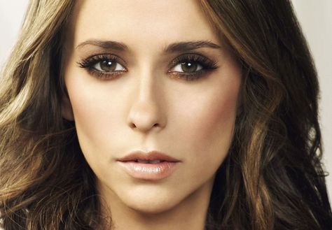 eye makeup Melinda Gordon Eye Makeup Brushes Guide, Jennifer Love Hewitt Body, Melinda Gordon, Makeup Brushes Guide, Ghost Whisperer, Eye Brushes Set, Doll Aesthetic, Eye Makeup Brushes, Jennifer Love Hewitt