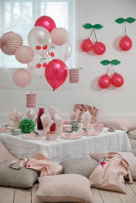 Simple Birthday Party, Baby Birthday Decorations, Eid Crafts, Ideas Decoracion, Fruit Party, Personal Celebration, Art Decor Diy, Birthday Frames, Baby Party