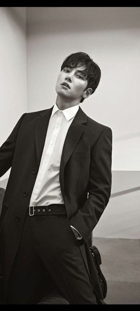 Ji Chang Wook Wallpaper, Korean Drama Stars, Ji Chang Wook, Korean Drama, Kdrama, Suit Jacket, Actors, Black