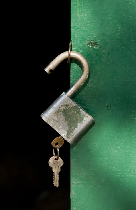 Padlock Photography, Padlock Aesthetic, Lock Aesthetic, Locked In, Lock Illustration, Padlock Jewelry, Target Bag, Lock Image, Simple Dance