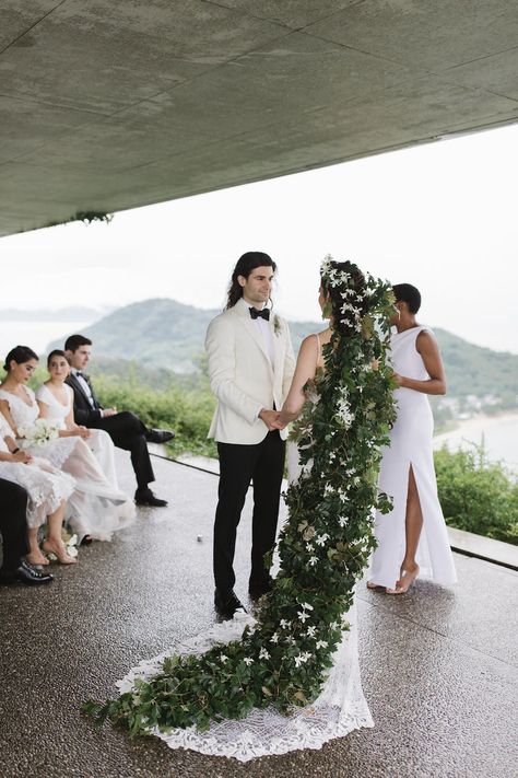 Wedding in Naoshima Island, Japan — STUDIO MONDINE Naoshima Island, Studio Mondine, Japan Wedding, Flower Veil, Floral Arranging, Ceremony Design, Bridal Hair Inspiration, Pre Wedding Party, Engagement Celebration