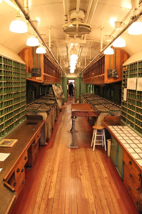 Wow, what an amazing space! Excerpt (Wiki): "Interior of Great Northern Railway Post Office Car 42 at the California State Railroad Museum" Post Office Interior, Post Office Design, Museum Office, Seattle Christmas, Orient Express Train, Great Northern Railroad, Sacramento State, Air Port, Cars Interior