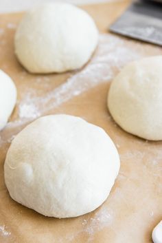 How to Make and Freeze Pizza Dough Pioneer Woman Pizza Dough Recipe, Pioneer Woman Pizza Dough, Pioneer Woman Pizza, Freeze Pizza, Freeze Pizza Dough, Pizza Dough Recipe, Frozen Pizza, How To Make Pizza, Pizza Recipes Dough