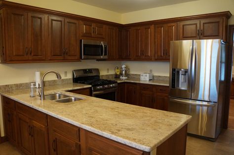 3cm Kashmir Cream granite in St. Louis, MO Kitchen Countertop Choices, Cream Granite Countertops, Arizona Kitchen, Modern Kitchen Layout, Redrow Homes, Popular Kitchens, Kitchen Designs Layout, Farmhouse Ideas, Kitchen Design Trends