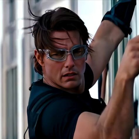 Tom Cruise Ghost Protocol, Ethan Hunt Ghost Protocol, Ethan Hunt Aesthetic, Mission Impossible 3, Tom Cruise Mission Impossible, Ghost Protocol, Ethan Hunt, Tom Cruise Movies, Movie Ideas