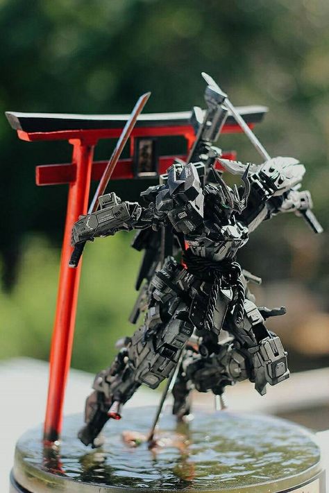 Custom Build: 1/100 Neo Kyutaro Gundam - Gundam Kits Collection News and Reviews Astray Gundam, Sengoku Astray, Gundam Astray, Gundam Toys, Gundam Mobile Suit, Gundam Wallpapers, Lego Mecha, Arte Robot, Gundam Custom Build