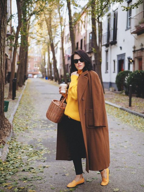 Photoshoot Style, Color Combinations For Clothes, Yellow Blazer, Winter Photoshoot, Yellow Outfit, Woman Suit Fashion, Brown Outfit, Red Coat, Yellow Sweater