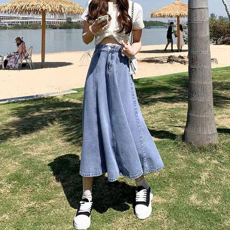 Denim Skirt Outfit Korean, Maxi Denim Skirt Outfit, Streetwear Skirt, Fitted Denim Skirt, Chiffon Beach Dress, A Line Denim Skirt, High Waist Long Skirt, High Waisted Pleated Skirt, Patchwork Denim