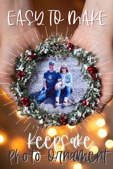 Kids Diy Ornaments, Diy Ornaments Kids, Diy Photo Ornaments, Snowflake Ornaments Diy, Picture Christmas Ornaments, Ornaments Ideas, Picture Frame Ornaments, Picture Ornaments, Diy Ornament