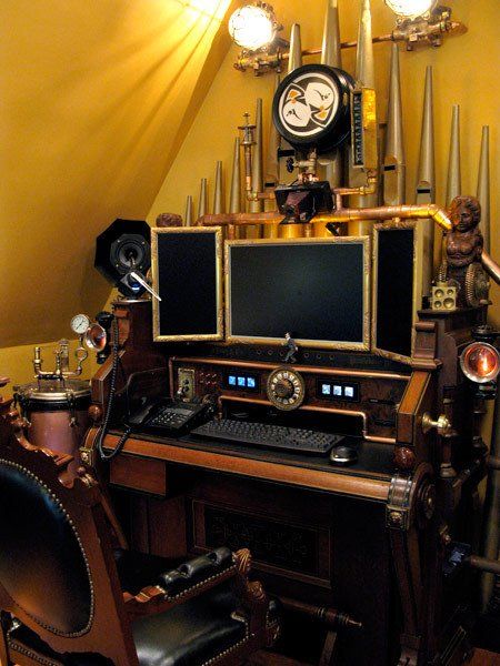 Best steampunk workstation ever! Steampunk Computer, Raden Saleh, Steampunk Office, Custom Computers, Steampunk Gadgets, Ada Lovelace, Audio Studio, Steampunk House, Custom Computer