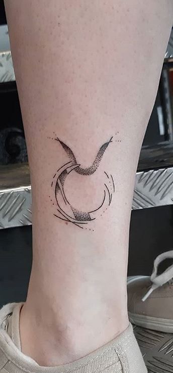 80 Unique Taurus Tattoos to Compliment Your Body and Personality - Tattoo Me Now Taurus Girl Tattoo, Taurus Moon Tattoo, Geometric Tattoo Taurus, Unique Taurus Tattoo Ideas, Taurus Minimalist Tattoo, Taurus Aesthetic Tattoo, Taurus Tattoo Men, Taurus Goddess Tattoo, Taurus Tattoo For Women