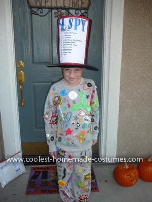 Homemade "I Spy" Costume: This I Spy Costume was so fun and easy to make, economical too. It won a prize at school for my son. He loves reading I Spy books and I wanted to find I Spy Costume, Spy Costume, Book Character Costume, Literary Costumes, Spy Books, Storybook Character Costumes, Book Characters Dress Up, I Spy Books, Book Character Day