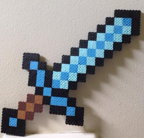 Minecraft Perler Bead Patterns, Minecraft Crochet, Minecraft Beads, Minecraft Diamond, Perler Creations, Pokemon Perler Beads, Melty Bead Patterns, Hama Beads Minecraft, Hama Beads Design