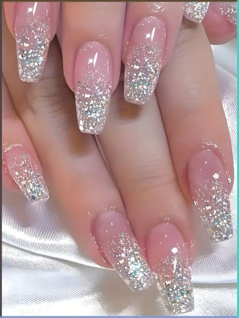 Diy Valentine's Nails, Glitter Gradient Nails, Pink Nail Colors, Silver Glitter Nails, Romantic Nails, Nail Art For Beginners, Nail Designs Valentines, Glamorous Nails, Elegant Nails