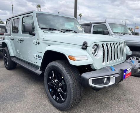 Sage Green Jeep Wrangler, White Jeep With Green Accents, Earl Grey Jeep, Earl Jeep Wrangler, Black Jeep Wrangler Unlimited Sahara, Earl Grey Jeep Wrangler, Green Jeep Wrangler, Jeep Wranger, Jeep Wrangler Earl Gray