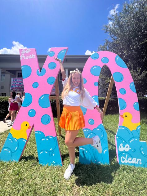 PHOTO INSPO LETTERS FOR SO FRESH SO CLEAN BID DAY THEME SORORITY CHI OMEGA LETTERS UCF CHI OMEGA CHI O XO So Fresh So Clean Sorority Theme, Alpha Chi Omega Bid Day Themes, So Fresh So Clean Bid Day, Sorority Bid Day Themes, Chi Omega Letters, Sorority Themes, Sorority Events, Sorority Bid Day, Bid Day Themes