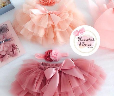 This is a super cute tutu set with a matching headband. The tutu is oh-so-soft and fluffy. Perfect for photographs, cake smash, birthdays or on any days you feel like a tutu.  With so many colours to choose from, there's going to be one or more colours you would love. The tutu comes with an elasticated waist and legs so there's more flexibility in the sizing. Generally, size S fits newborn to 6 months old.  Size M fits 6 months to 18 months old.  *Despite every effort to provide accurate images Tutu Cakes, Cake Smash Outfit Girl, Tutu Baby Shower, White Tutu, Pink Tutu, Cake Smash Outfit, Birthday Tutu, Tutus For Girls, Matching Headband