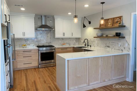 Modern White and Natural Maple Kitchen with Black Hardware - Cabinets.com Natural Maple Kitchen Cabinets, Kitchen With Black Hardware, Cabinets With Crown Molding, Kitchen Cabinets Grey And White, Maple Kitchen Cabinets, Free Kitchen Design, Maple Kitchen, Kitchen Planner, Online Kitchen Cabinets