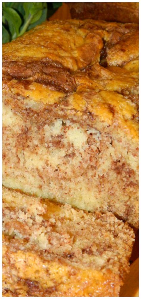 Best Quick Breads, Amish Breakfast Recipes, Cinnamon Amish Bread, Amish Cinnamon Bread Recipe, Quick Breads Recipes, Fall Breads, Easy Sweet Bread, Bread Starters, Amish Cinnamon Bread