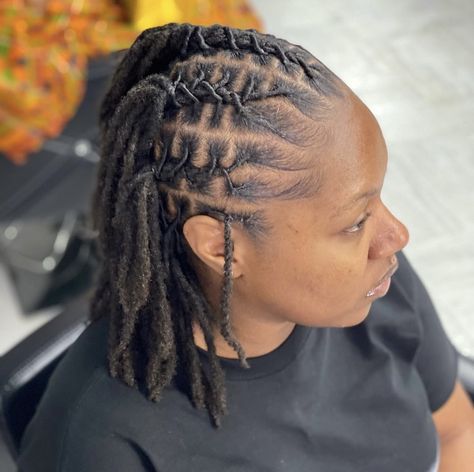 Short Barrel Twist Locs Women, Loc Two Strand Twist, Hairstyles For Short Locs, Black Hair Locs, Loc Twist, Two Strand Twist Out, Small Dreads, Dreadlocks Hair Care, Business Worksheet