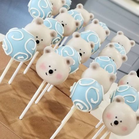 Cake Pop Teddy Bear, Polar Bear Cake Pops, Baby Shower Cake Pops Boy, Cake Pops For Baby Shower Boy, Cake Pop Baby Shower Boy, Baby Shower Cake Pops For Boys, Cake Pops Baby Shower Boy, Teddy Bear Shower Cake, Teddy Bear Cakepops