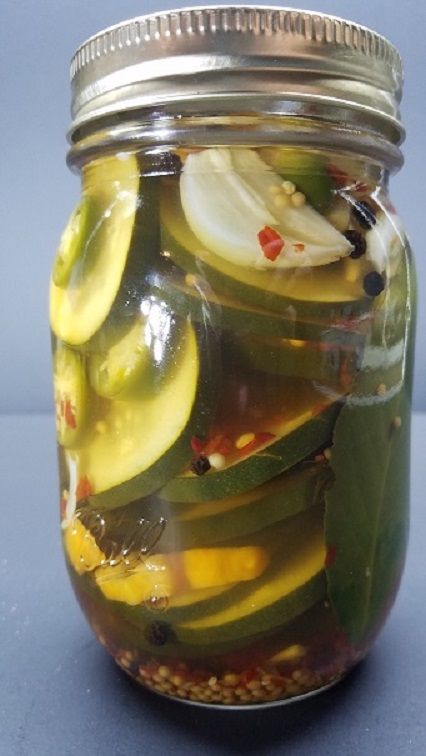 Easy Habanero & Jalapeno Pickles | Wicked Handy Jalapeno Pickles, Habanero Pickles, Easy Pickle Recipe, Pickled Recipes, Easy Pickling Recipes, Easy Pickle, Pickle Recipes Homemade, Habanero Chili, Pickle Recipes