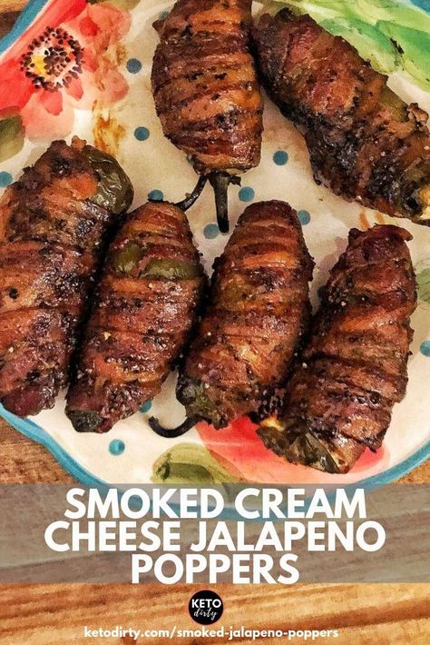 Jalapenos Poppers, Smoked Jalapeno Poppers, Brisket Smoked, Jalapeno Poppers Recipe, Bbq Smoker Recipes, Smoker Recipes Electric, Traeger Cooking, Pellet Smoker Recipes, Smoked Jalapeno